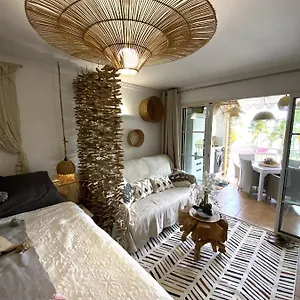 Le Paradis Zen 1er Etage Et Rdc Vue Et Ste Anne Sainte-Anne (Grande-Terre)