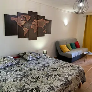 Magnifique Résidence Pierre Et Sainte-Anne (Grande-Terre)
