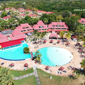 Kanola Sainte-Anne (Grande-Terre)